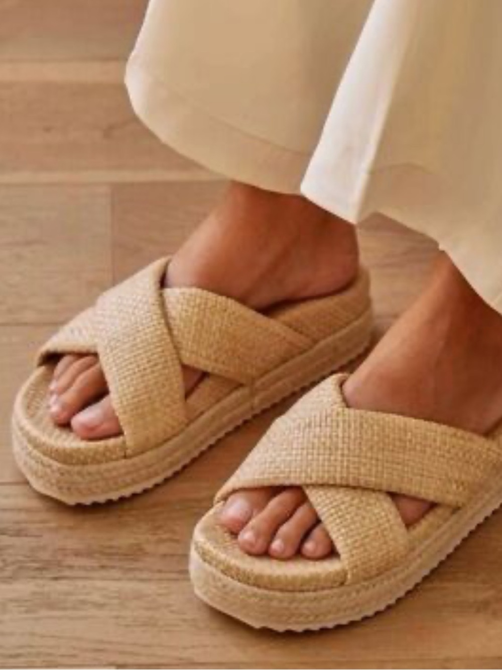 BEACH by Matisse Hali Raffia Crisscross Slide Sandal in Natural Sz 6